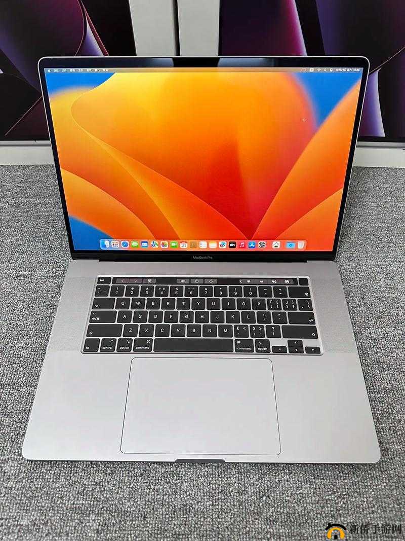 1819MACBOOKPRO 强劲性能，高效办公