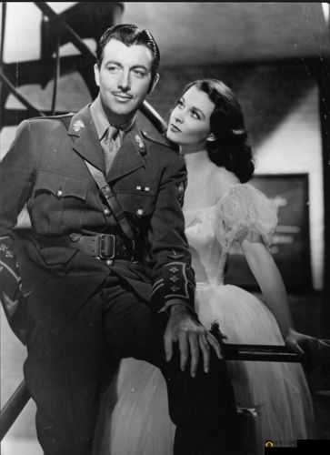 欧美致敬经典黑白 MV：复古与致敬的完美融合