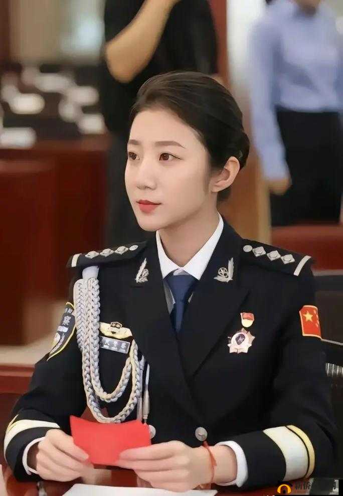 张律渝和吕总三部曲红桃：背后的故事