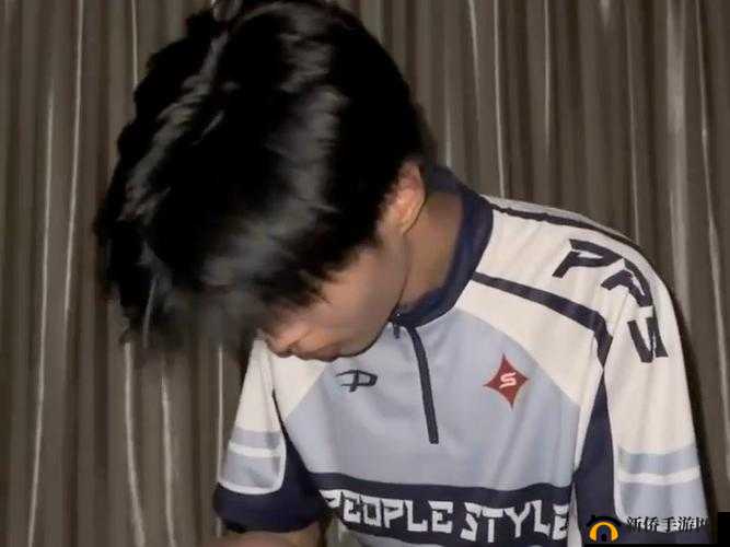 中国体育生宿舍 GARY 飞机：背后的故事