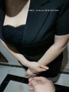 国产熟女精品视频蜜臀 OV 吴梦梦：一场视觉与情感的双重盛宴