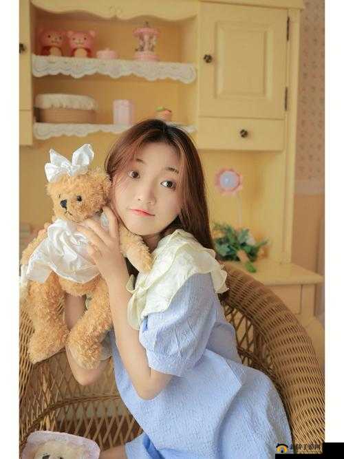 如何看待 16 岁少女摘花后用花擦屁股？