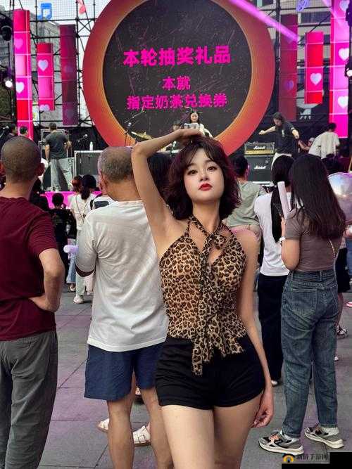 十九岁女 RAPPER 用才华闪耀青春舞台