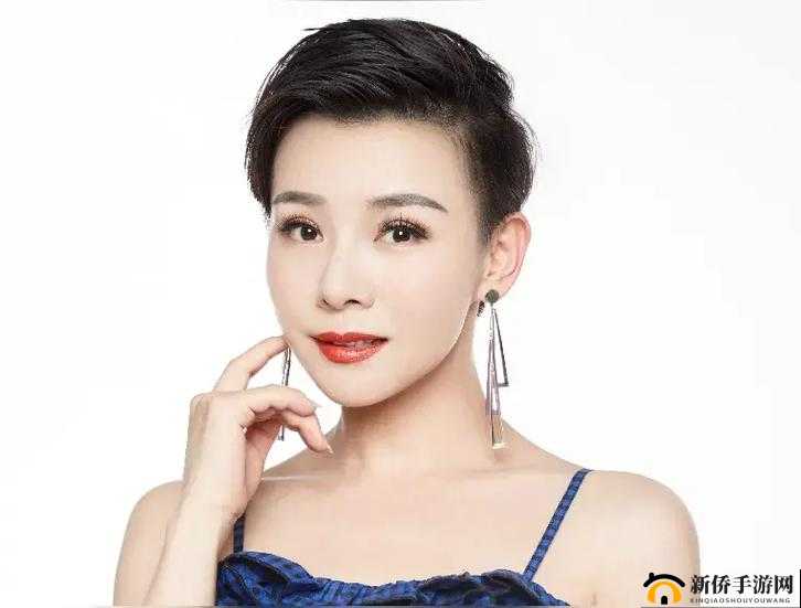 十八岁新疆女 RAPPER 深夜开启音乐梦想之旅