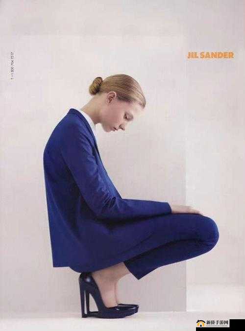 Kenderla Sanderland 多人相关的精彩故事