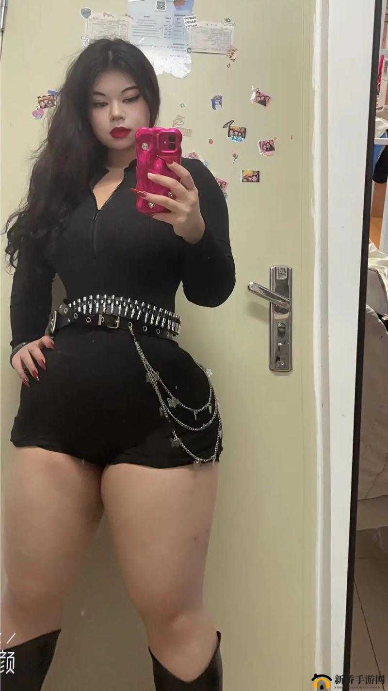 丰满人体 BBW：展现独特魅力与韵味的精彩世界