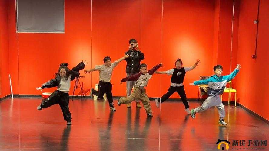 幼儿 HIPHOP 舞蹈课程可追剧真的吗——平台相关解析