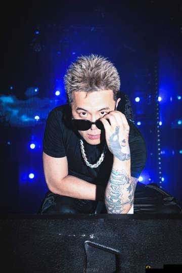 欧洲最强rapper 潮水 tobu17：用音乐征服世界的王者