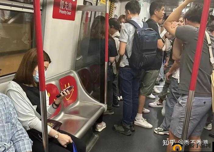地铁太挤有人顶着怎么防知乎：实用应对技巧分享