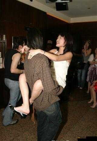 欧美派对 xxxhdparty：一场激情狂欢的盛宴