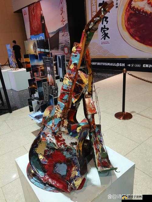 124124 人文大艺术作品究竟有何独特魅力？其价值与意义何在？